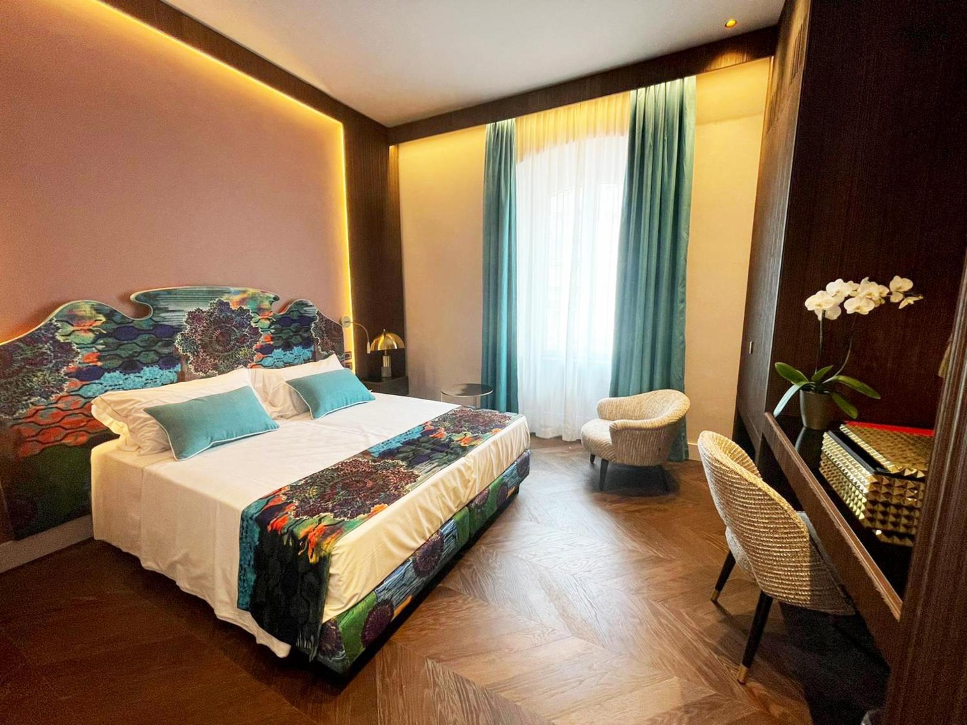 Grand Hotel Mediterranee อาลัสซิโอ ภายนอก รูปภาพ